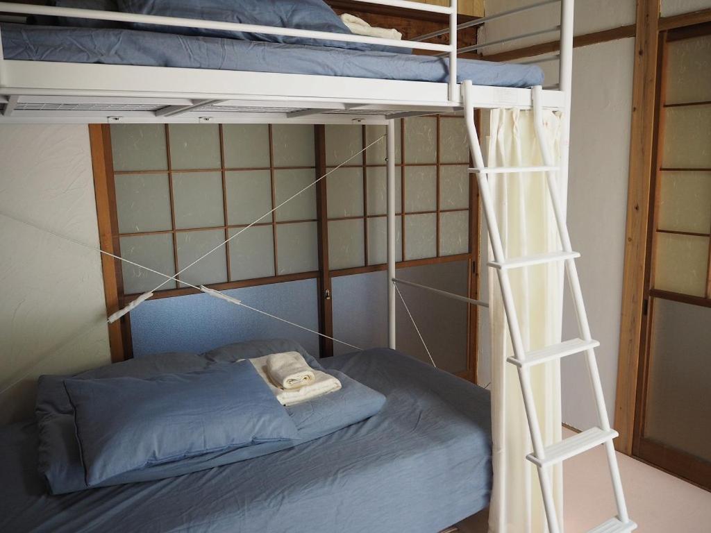 Guesthouse ＆ Beach Cafe Fuego Hyuga Rom bilde