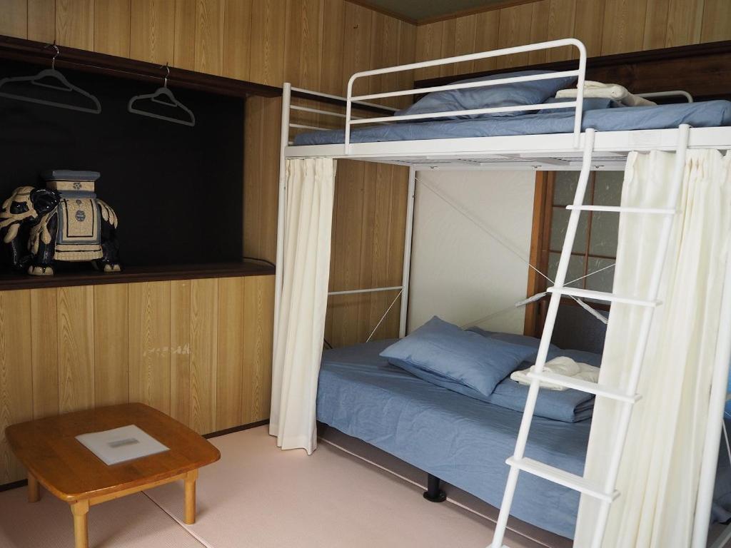 Guesthouse ＆ Beach Cafe Fuego Hyuga Rom bilde